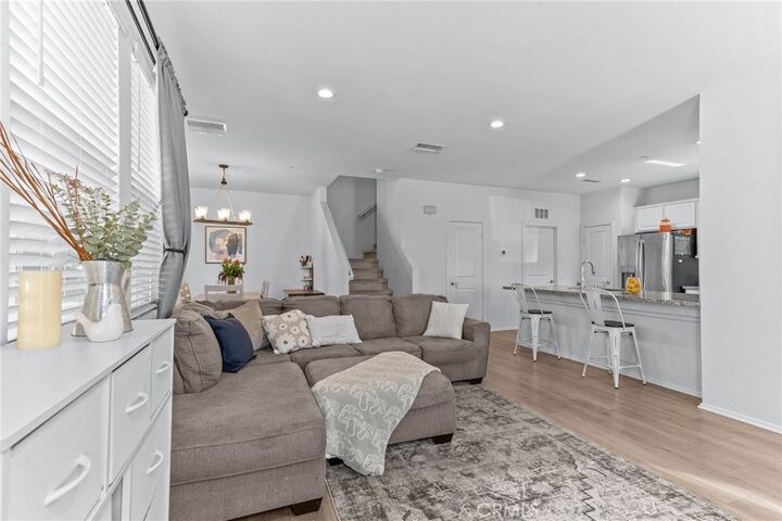 Property Photo:  2350 S Via Esplanade 31  CA 91762 