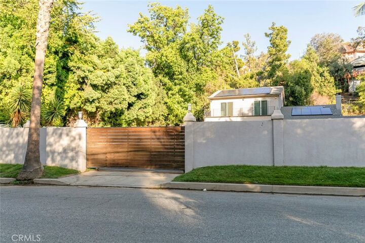 Property Photo:  9620 Wheatland Avenue  CA 91040 