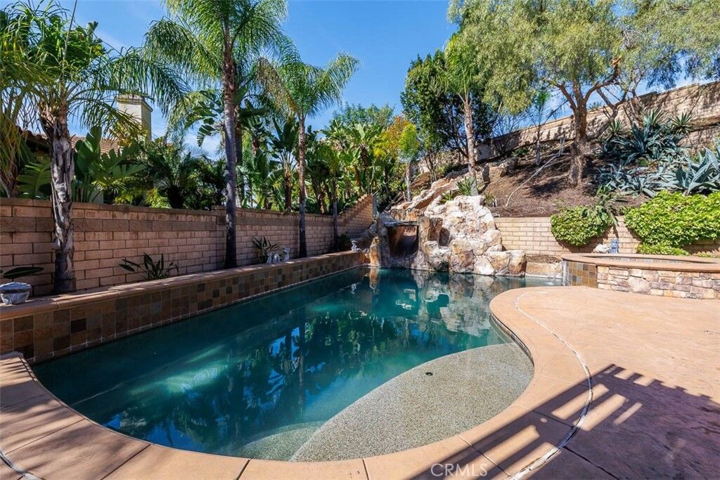 Property Photo:  18001 Catalina Court  CA 92886 