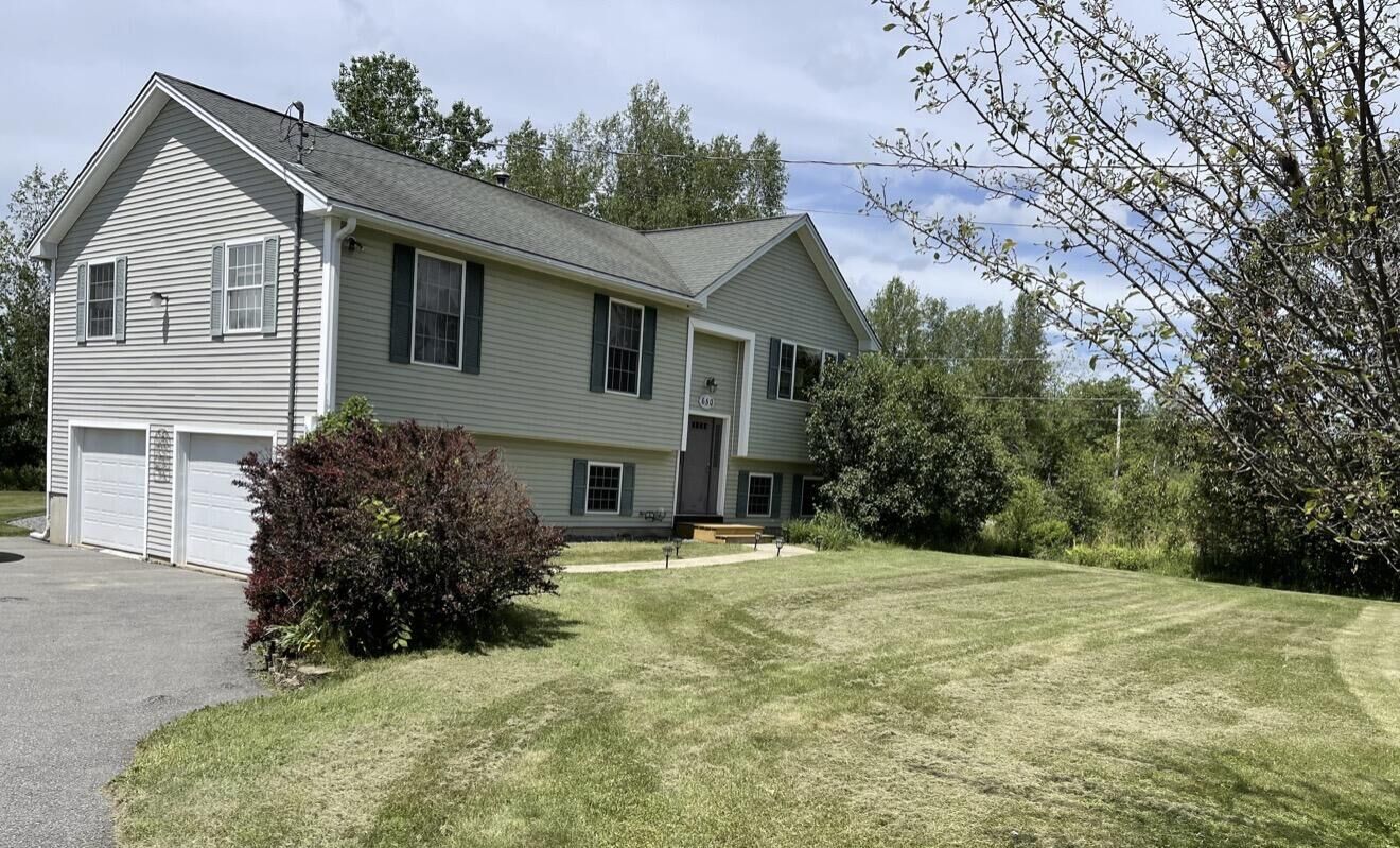 Property Photo:  650 Hudson Road  ME 04401 