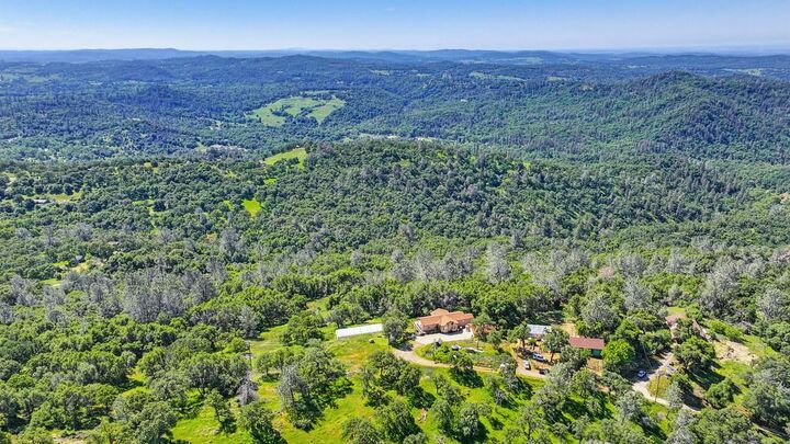 Property Photo: 17475 Misty Dawn Lane CA 95949