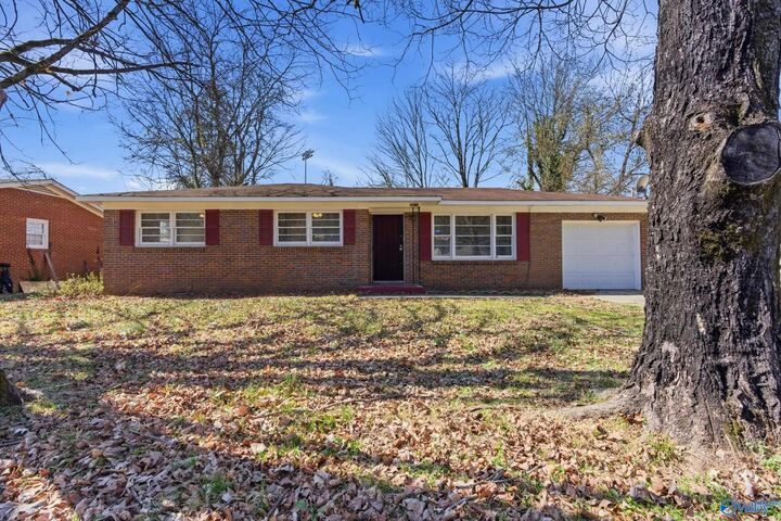 Property Photo: 4816 Lumary Drive NW AL 35810