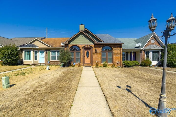 Property Photo:  410 Autumnwood Drive SW  AL 35601 