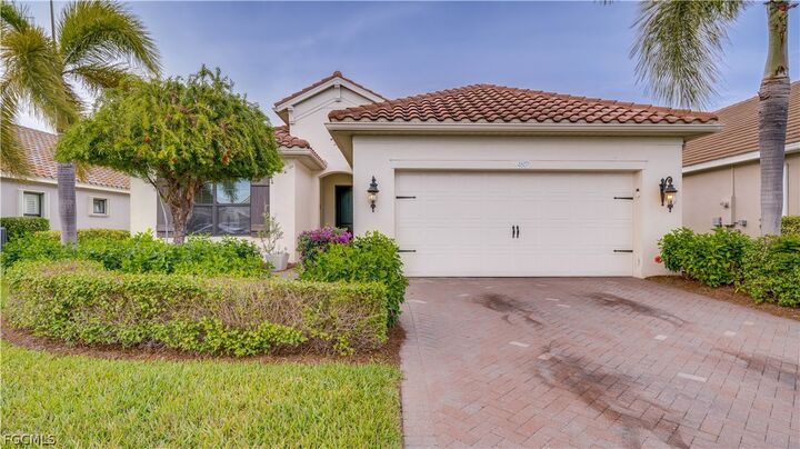 Property Photo:  4607 Mystic Blue Way  FL 33966 