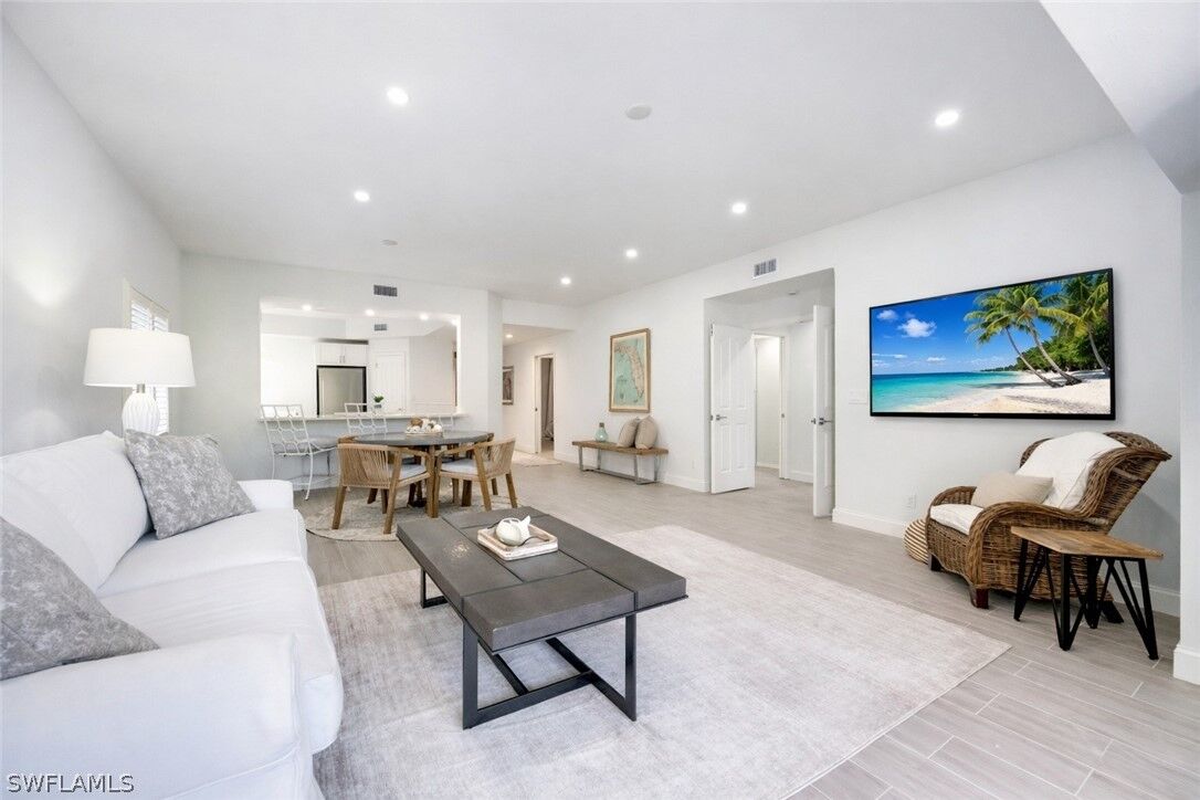 Property Photo: 2806 Aintree Lane H102 FL 34112