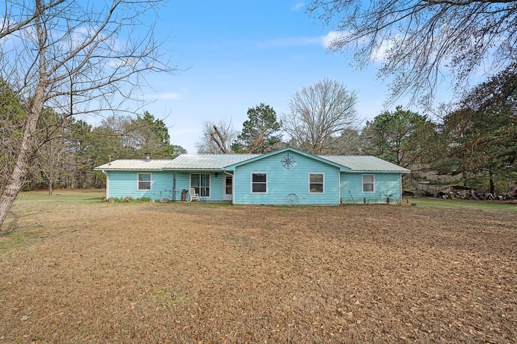 Property Photo:  1189 Centerview Road  TX 75968 