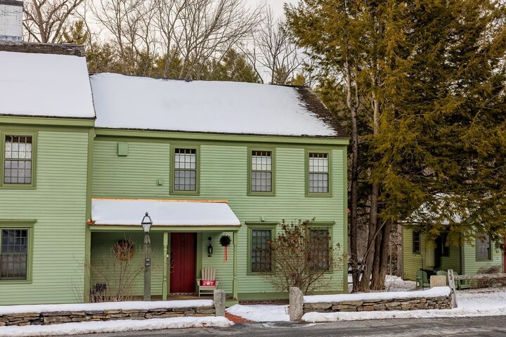 Property Photo:  85 Dartmouth College Highway  NH 03768 