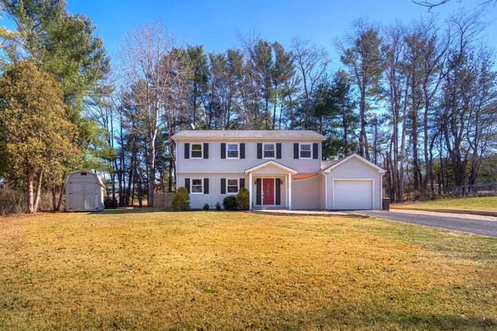 Property Photo:  905 Horse Shoe Lane  VA 24060 