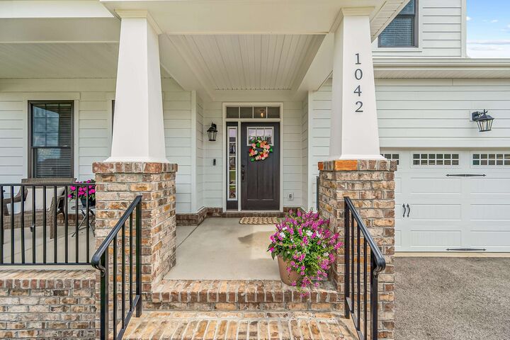 Property Photo:  1042 Round Meadow Drive  VA 24073 