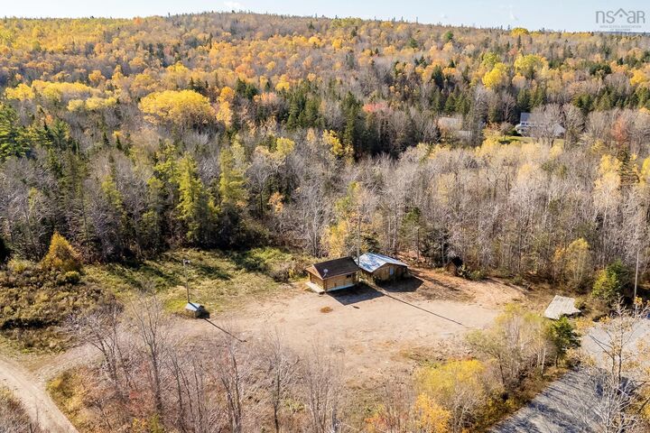 232 Forest Glade Road — photo 1