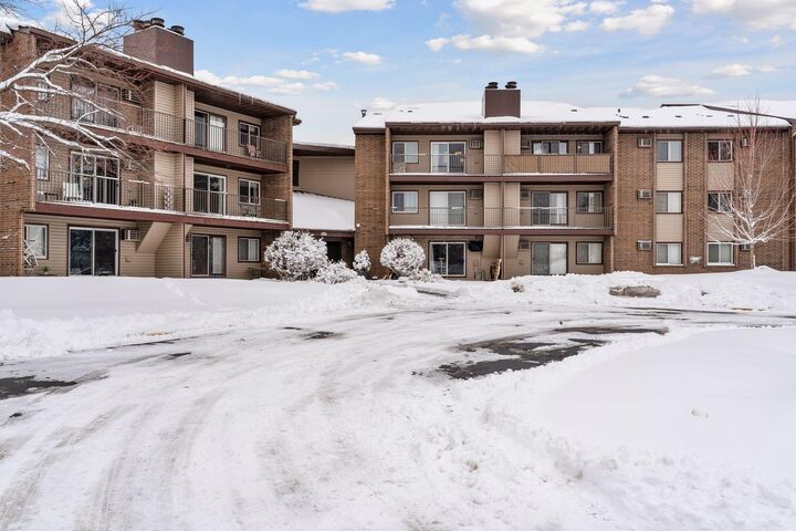 Property Photo:  3440 Golfview Drive 211  MN 55123 