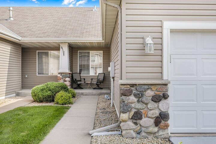 Property Photo: 10450 64th Way NE MN 55301