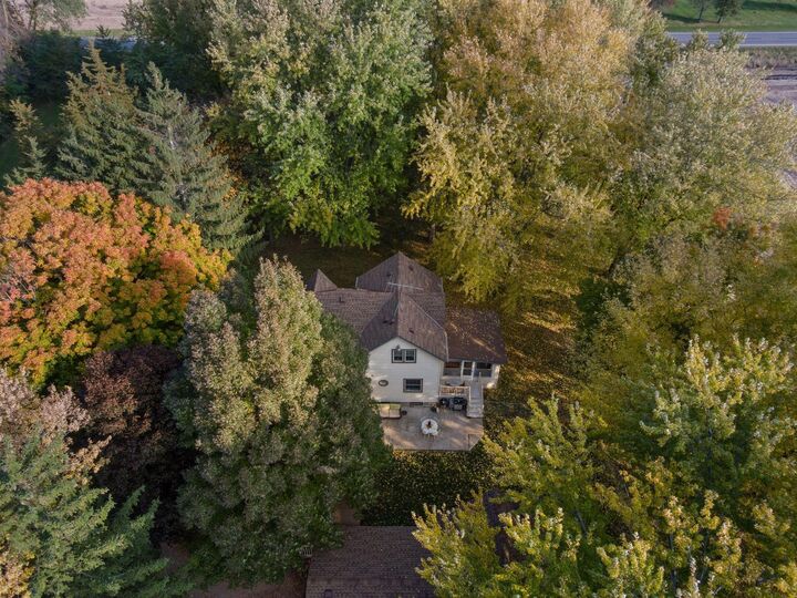 Property Photo:  4113 County Road 33 SE  MN 55313 