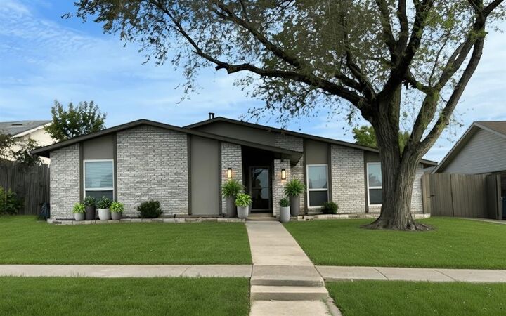 Property Photo:  5109 Reed Drive  TX 75056 