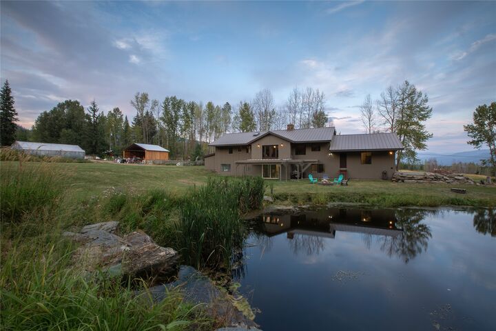 Property Photo: 2523 Evans Road BC V0E 1M6