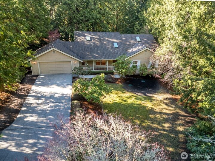 Property Photo: 425 Baycliff Drive WA 98368