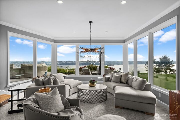 Property Photo:  3404  Shorecliff Drive NE  WA 98422 