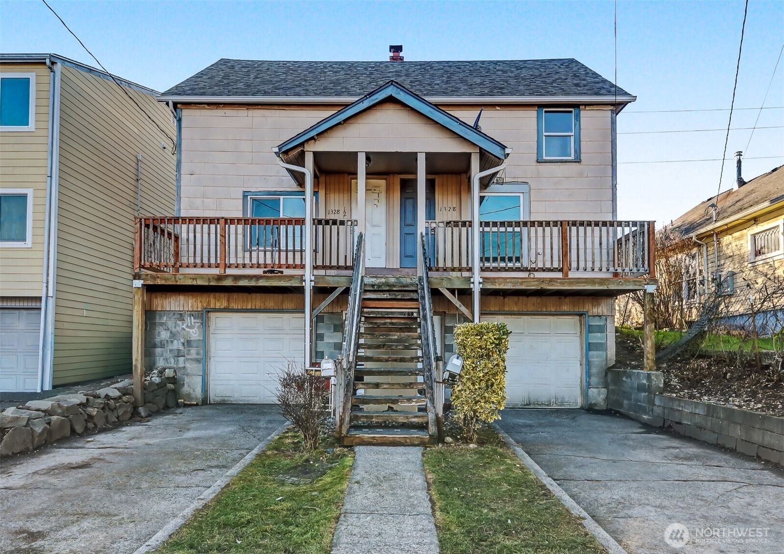 Property Photo: 1328 Chestnut Street WA 98201