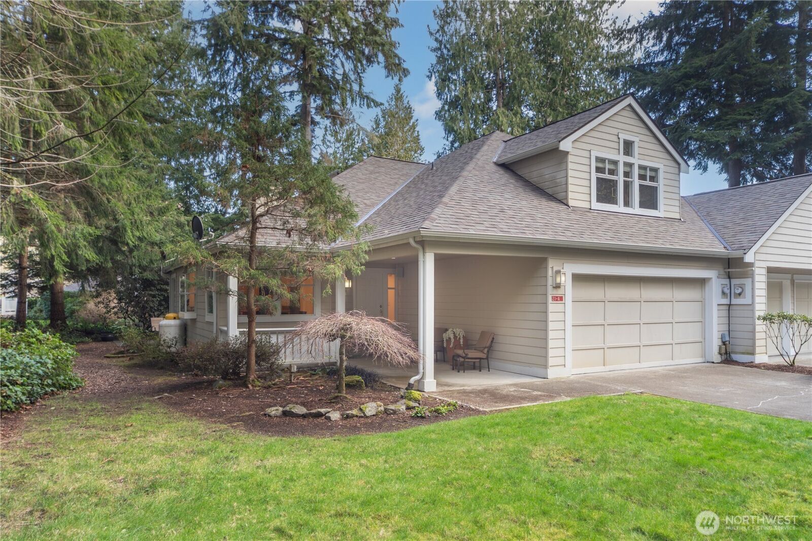 Property Photo: 21 S Keel Way A WA 98365