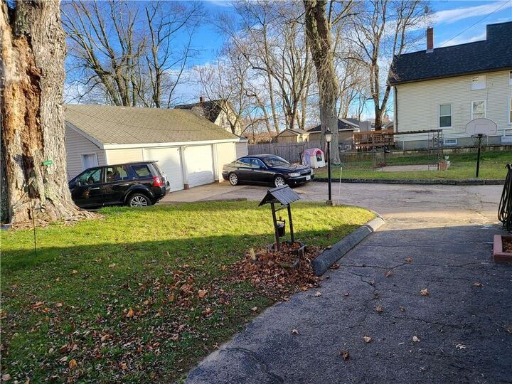 Property Photo:  123 4th Avenue  RI 02895 