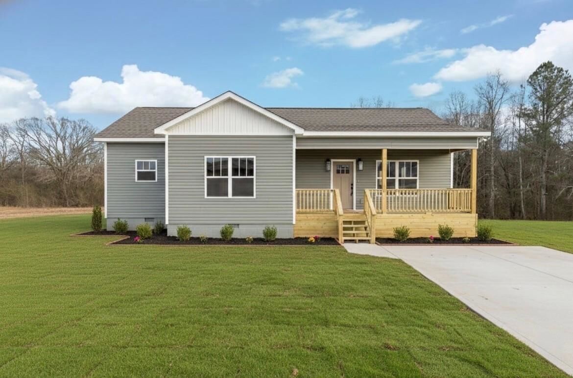 Property Photo:  6910 Co Rd 1223  AL 35622 - FALKVILL 