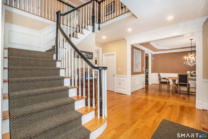 Property Photo:  51 Westland Road  CT 06001 