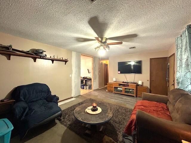 Property Photo:  7009 Norrie Lane  OK 74074 