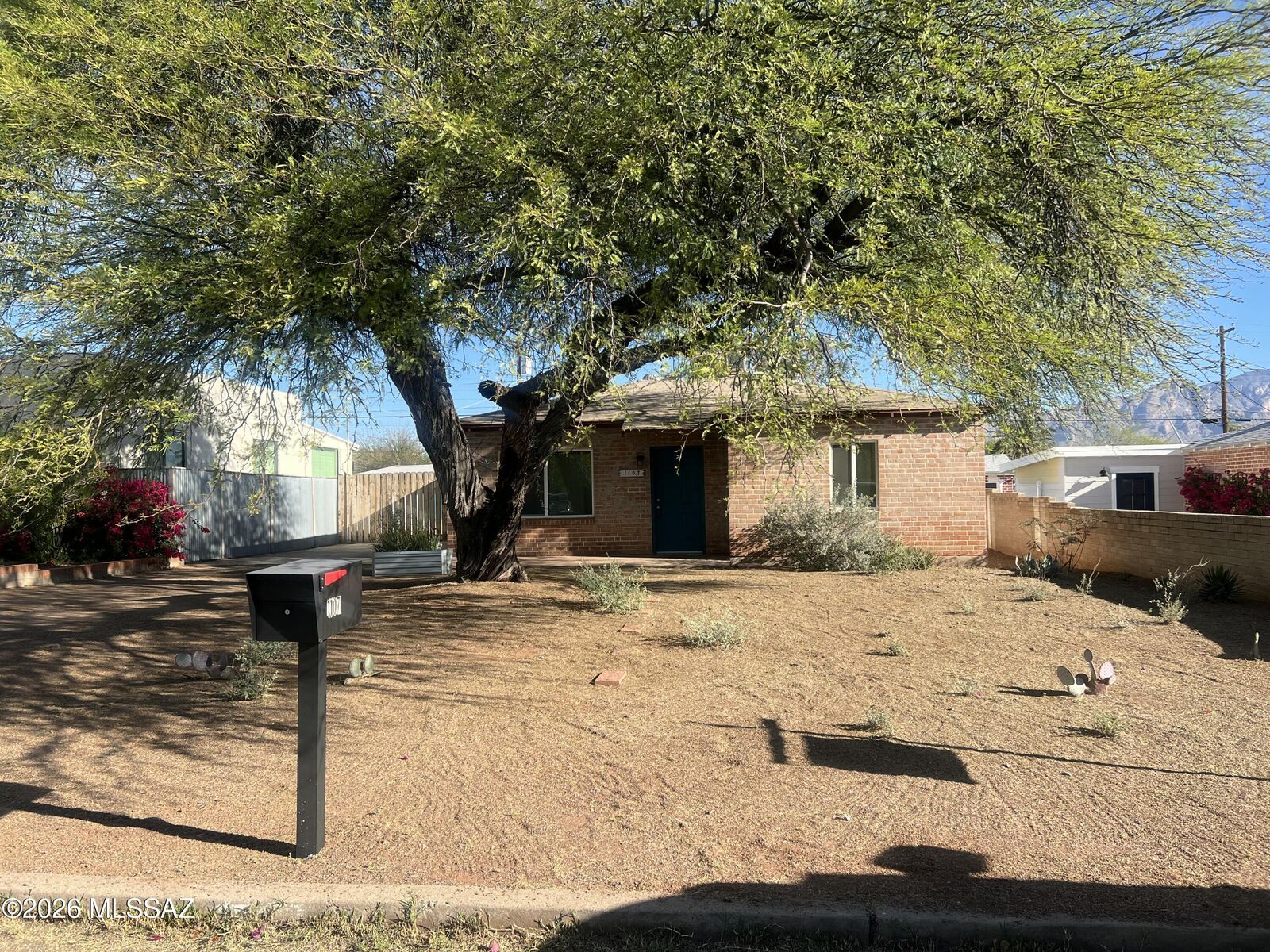Property Photo:  1107 E Alta Vista Street  AZ 85719 