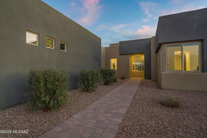 Property Photo:  8786 E Placita Rio De Vidrio  AZ 85749 