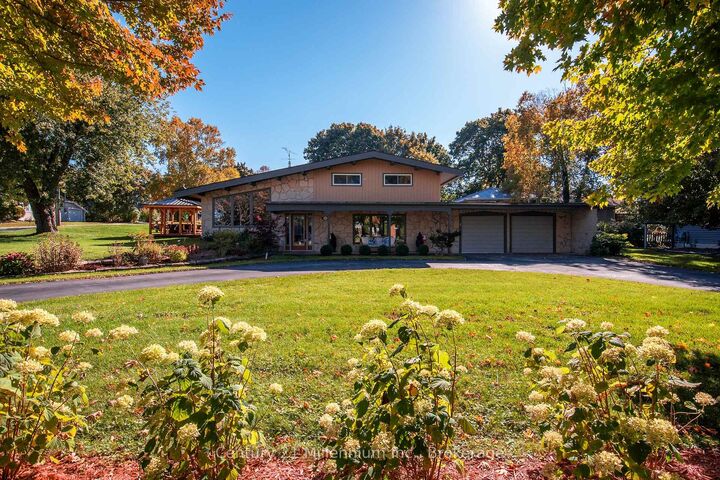 Property Photo: 537 George Street ON N0H 2T0