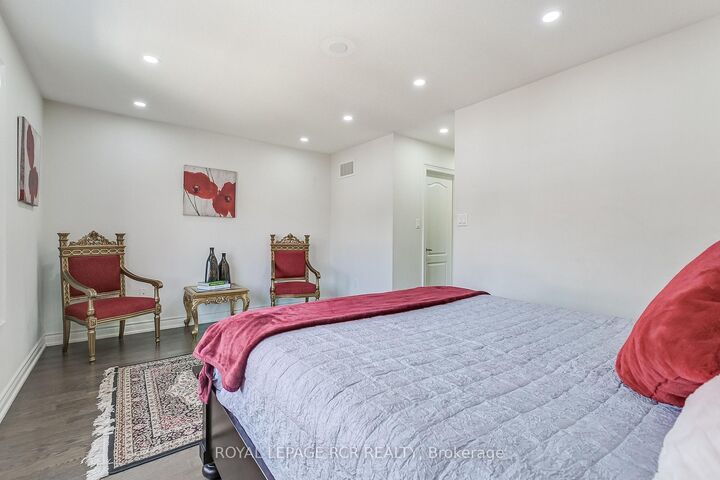 1 Silver Charm Drive — photo 1