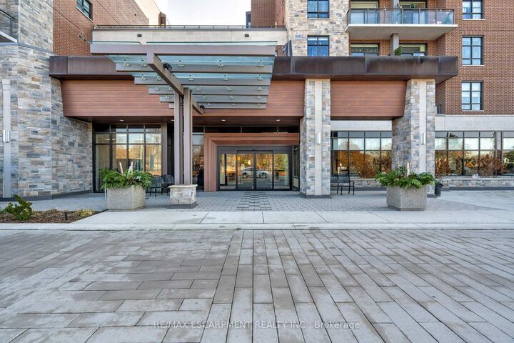 Property Photo: 3290 New Street 106 ON L7N 1M8