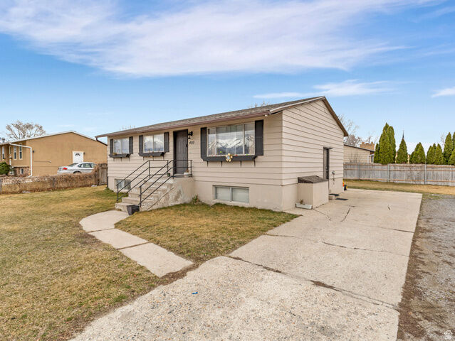 Property Photo: 495 W 1850 N UT 84043