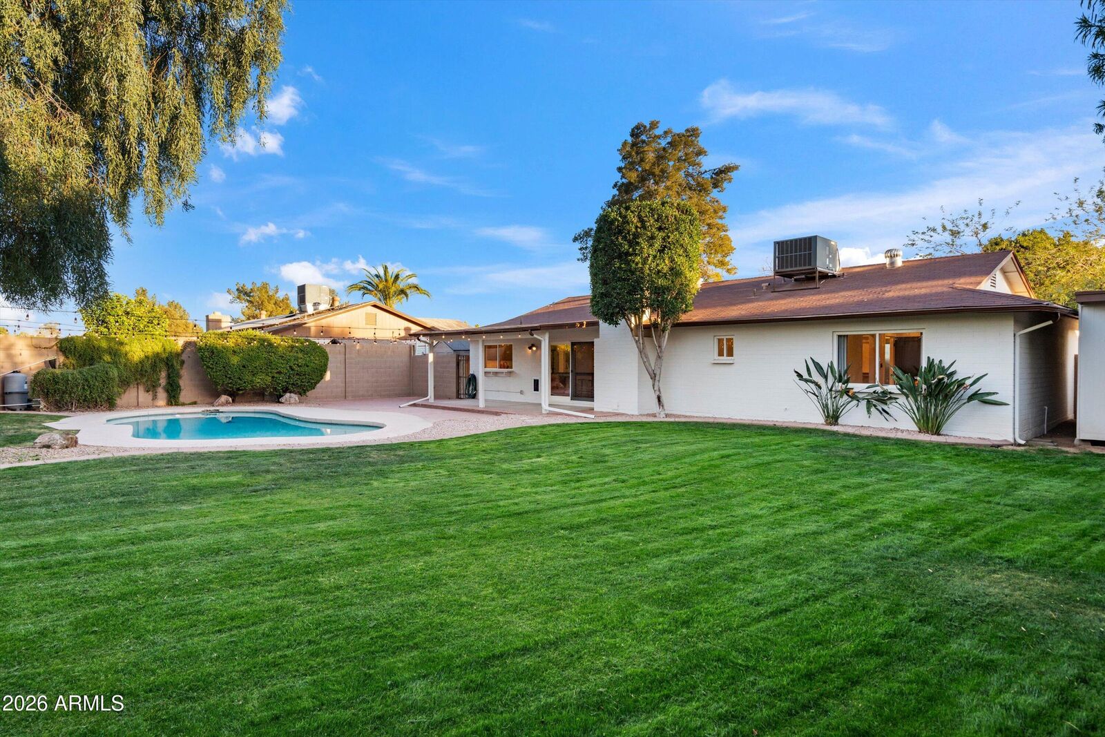 Property Photo:  5010 E Dahlia Drive  AZ 85254 