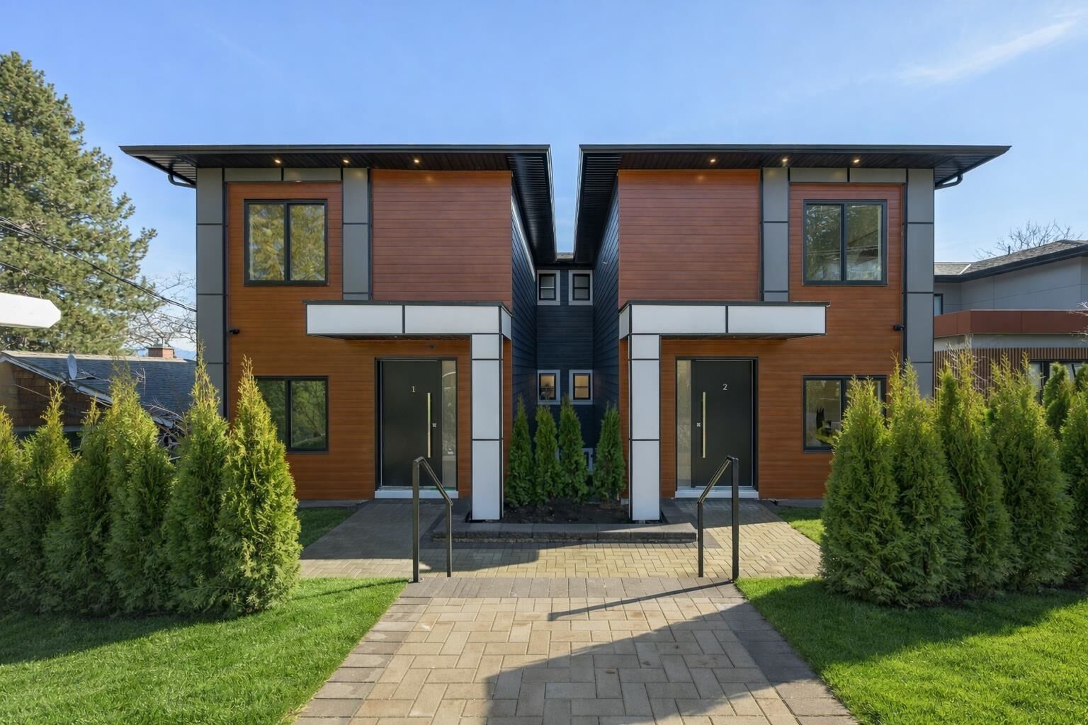 Property Photo: 6176 Elgin Avenue 2 BC V5H 3S4