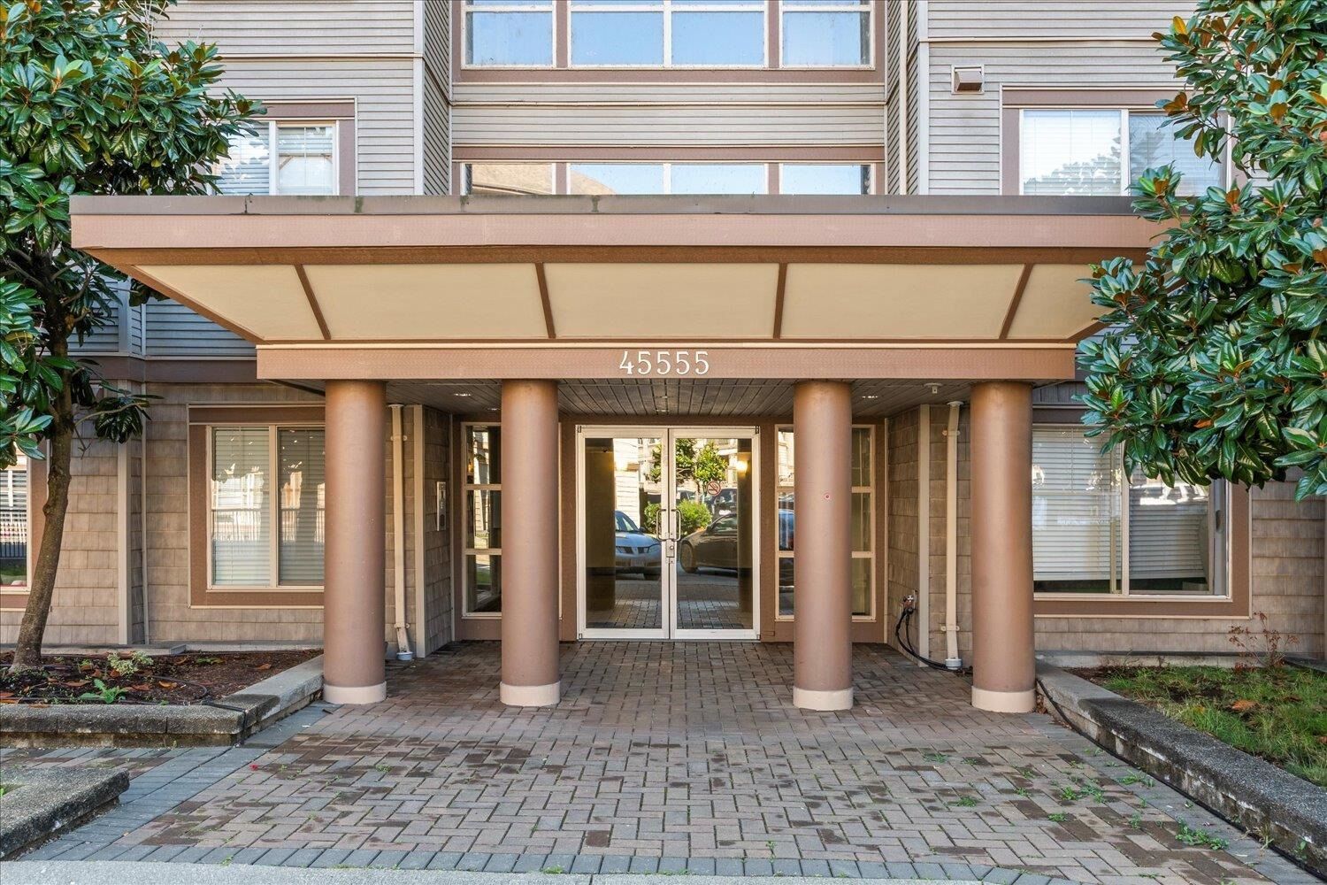 Property Photo:  45555 Yale Road 109  BC V2P 0A9 
