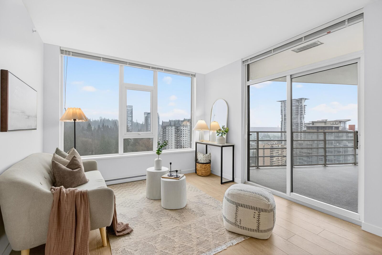 Property Photo: 530 Whiting Way 1706 BC V3J 0J4