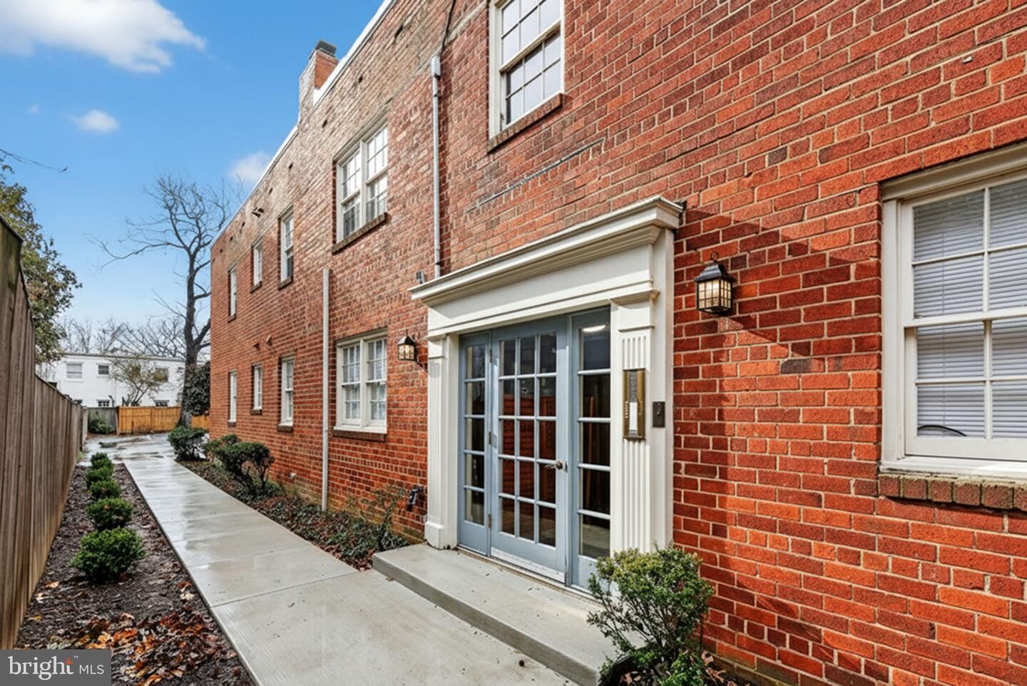 Property Photo:  415 N West Street 6  VA 22314 