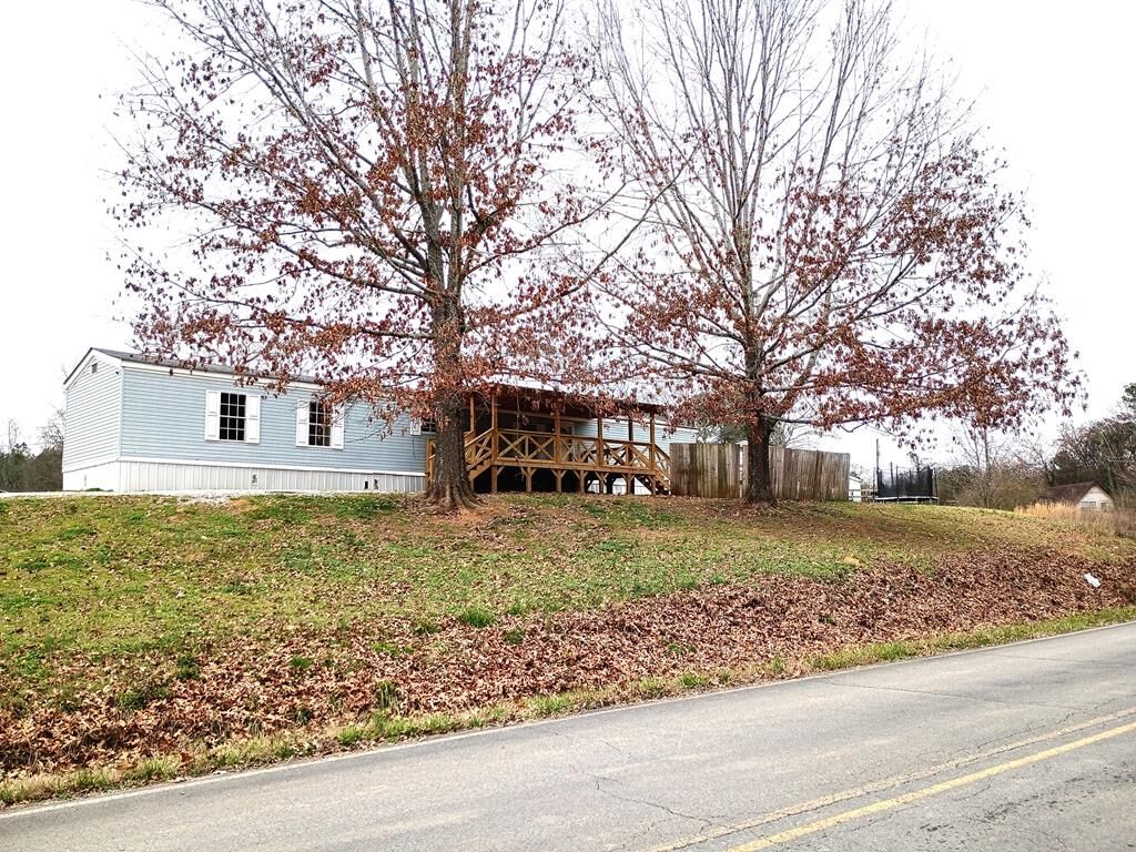 Property Photo: 51 Thomas Road GA 30705