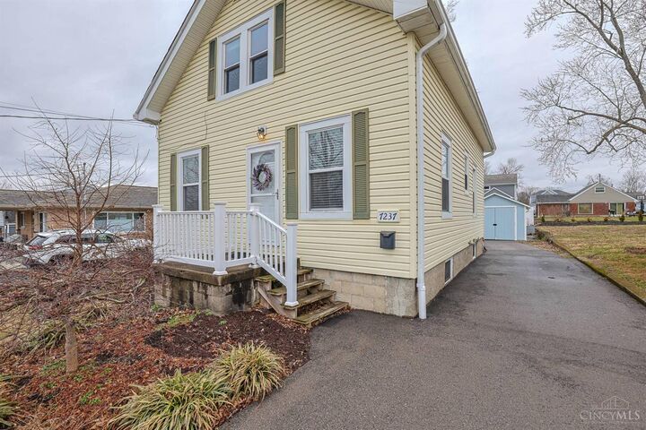 Property Photo:  7237 Osceola Drive  OH 45243 