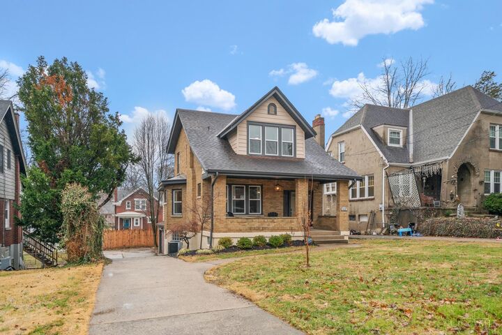 Property Photo:  3127 Penrose Place  OH 45211 