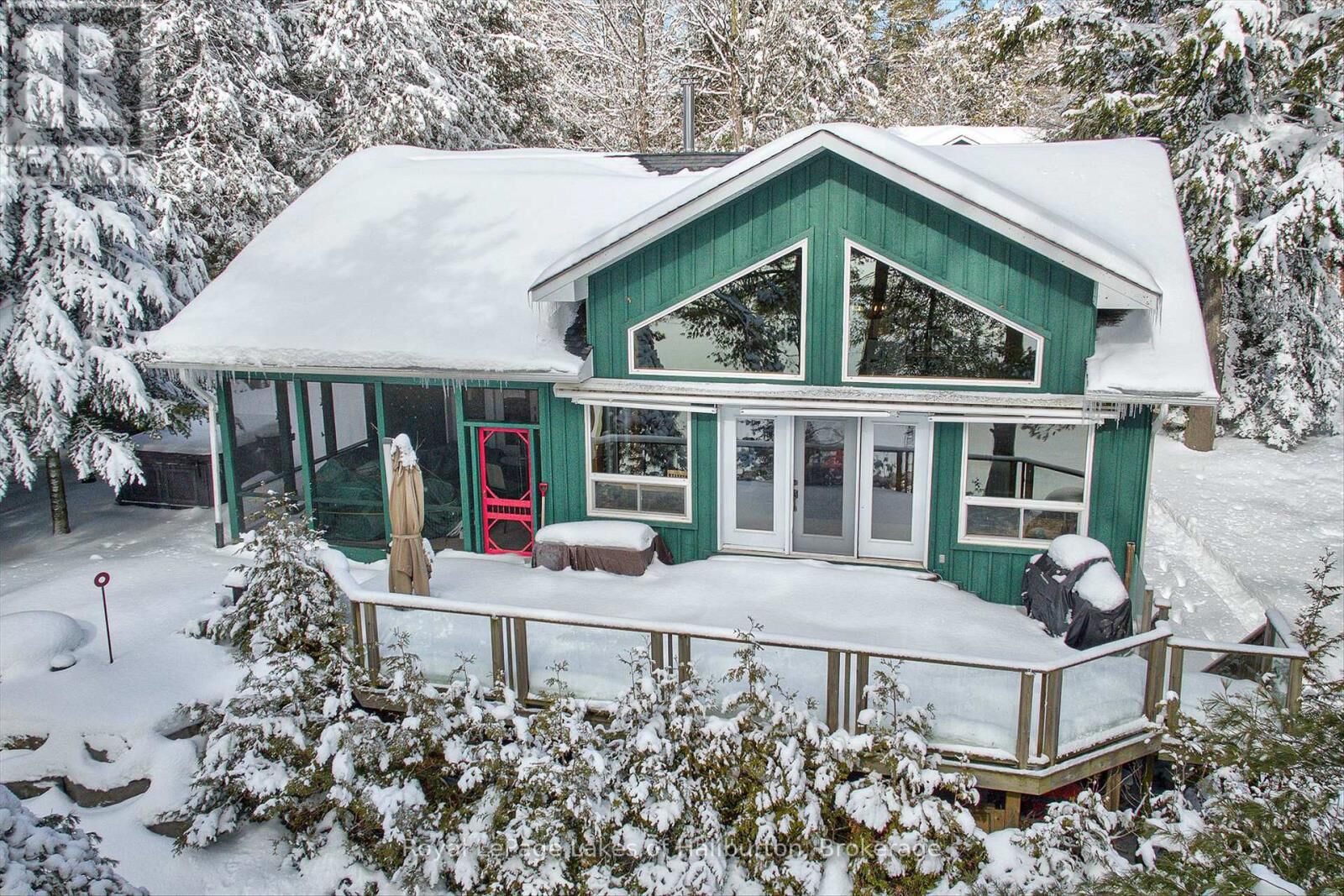 Property Photo:  54 Clearview Drive  ON K0M 2A0 