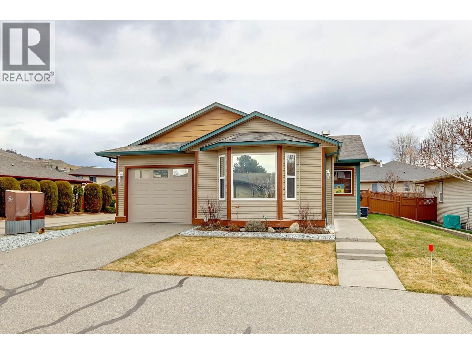 Property Photo:  5200 25 Avenue 14  BC V1T 9V6 