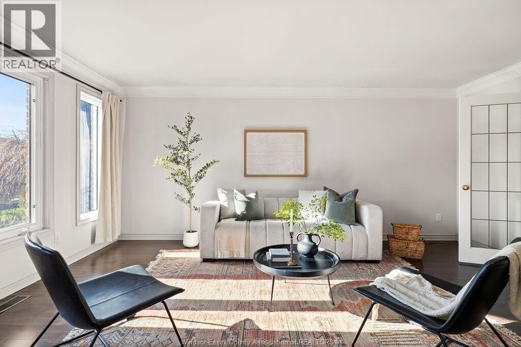 Property Photo:  446 Corbett  ON N8N 4T4 