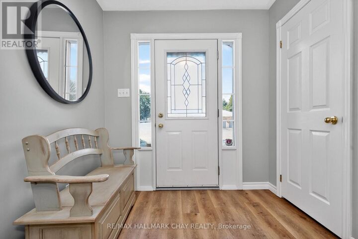 Property Photo:  48 Marlow Circle  ON L0L 1V0 