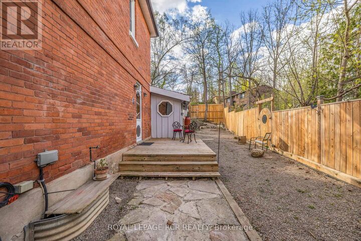 Property Photo: 91 King Street West ON L7E 1A2