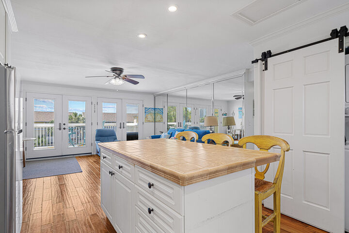 Property Photo: 775 Gulf Shore Drive Unit 2092 FL 32541