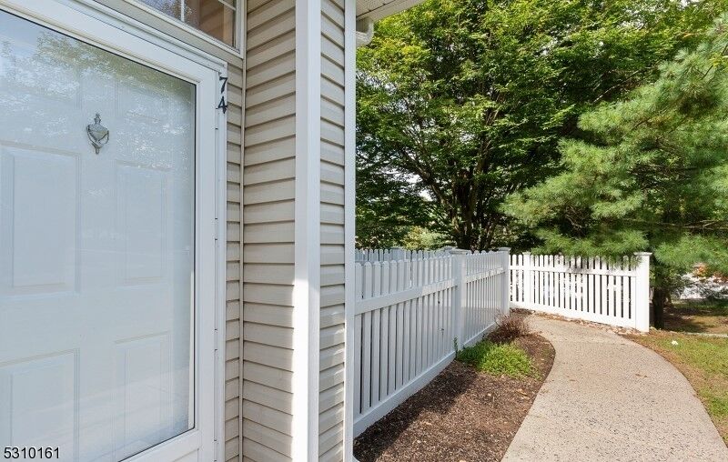 Property Photo:  74 Academy Court  NJ 07921 