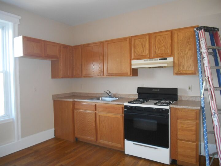 Property Photo:  228 Ogden Ave 3A  NJ 07307 