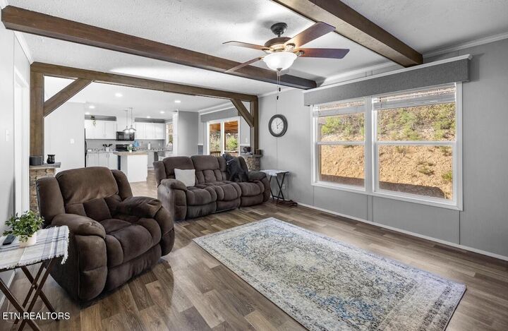 Property Photo: 273 County Road 364 TN 37826